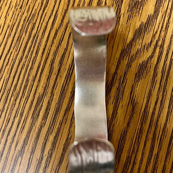 Silpada Cuff”All in the Wrist” Bracelet - Picture 2 of 9